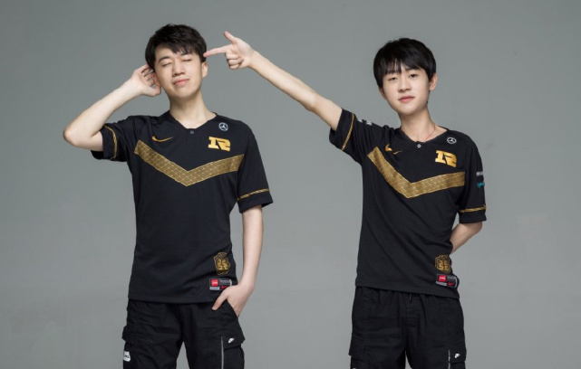 期待过于 期待过于