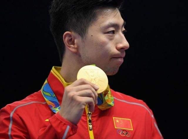 下紧追不舍 下紧追不舍